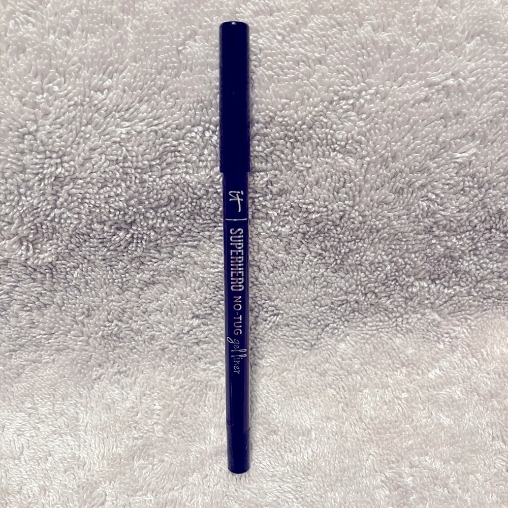 IT Cosmetics Superhero No-Tug Sharpen Gel Eyeliner